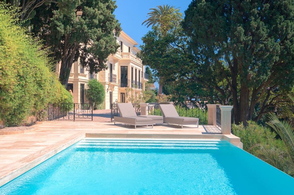 Luxurious Villa Overlooking Monaco Рокбрюн-Кап-Мартен Екстер'єр фото